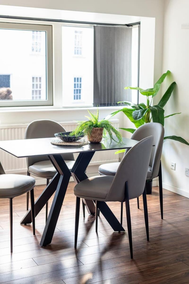 City Center,2 Bedroom Apartment With Parking CBG Extérieur photo